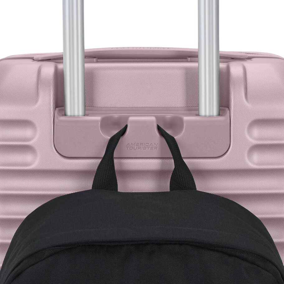 Stratum 3.0 Medium in the color Pink Blush. image number 3